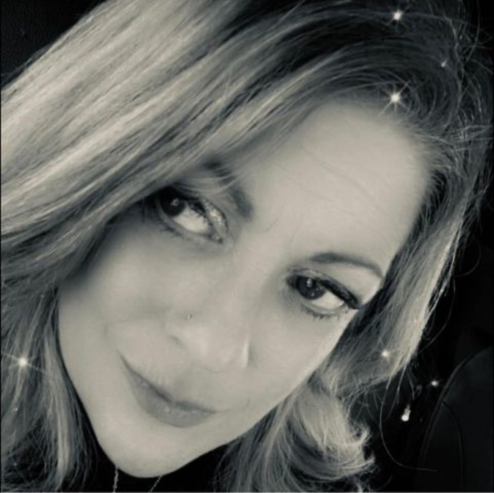 Meet your Posher, Cheli